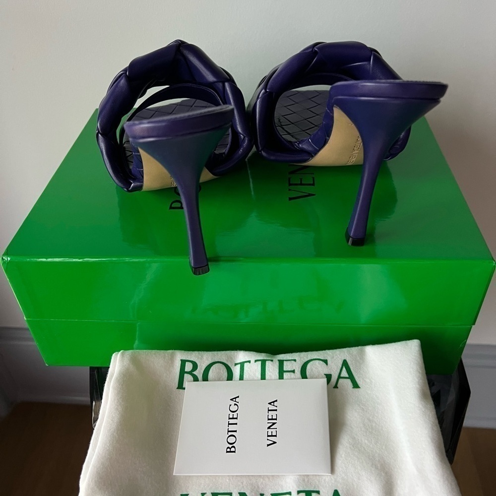 BOTTEGA VENETA LIDO HEELS UNICORN - Picture 16 of 16